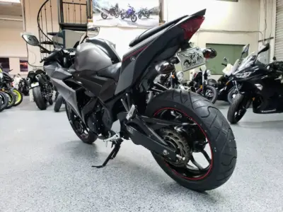 2016 Yamaha R3