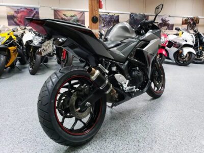 2016 Yamaha R3