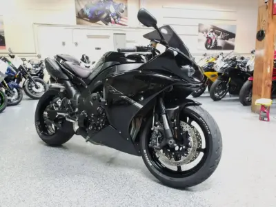 2012 Yamaha R1 Crossplane