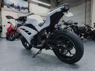 2015 KAWASAKI NINJA 300 ABS