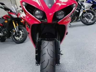 2014 Yamaha R1 Crossplane