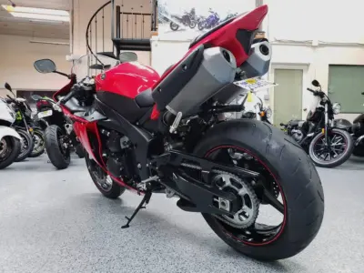 2014 Yamaha R1 Crossplane