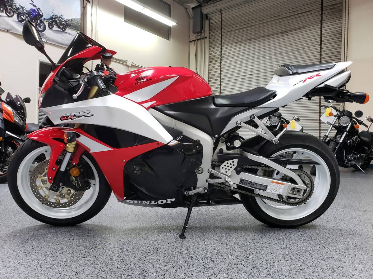 2012 Honda Cbr600rr - 22000 Miles 