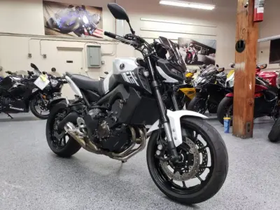 2017 Yamaha FZ09 FZ-09 ABS