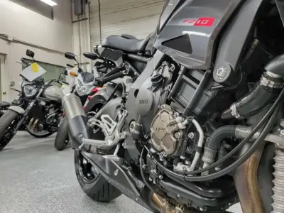 2017 Yamaha FZ-10 FZ10 MT10 MT-10