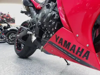 2014 Yamaha R1 Crossplane