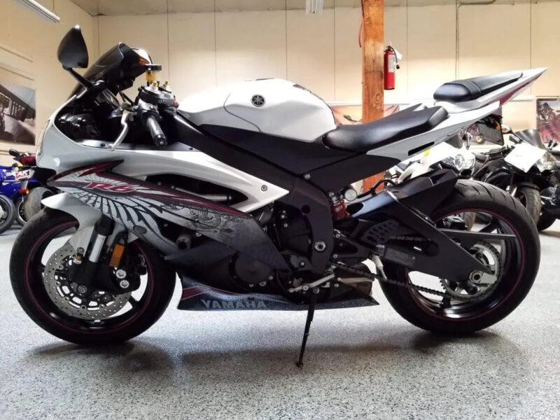 2012 Yamaha R6 RAVEN