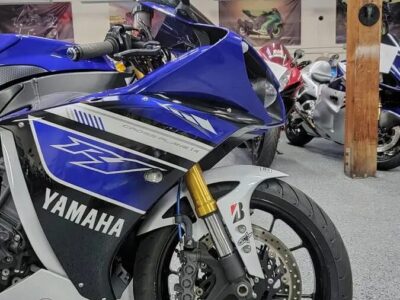 2013 Yamaha R1 Crossplane