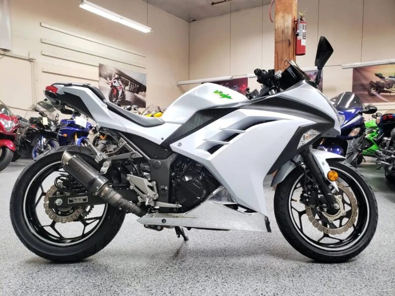 2015 KAWASAKI NINJA 300 ABS