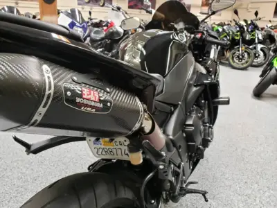 2012 Yamaha R1 RAVEN