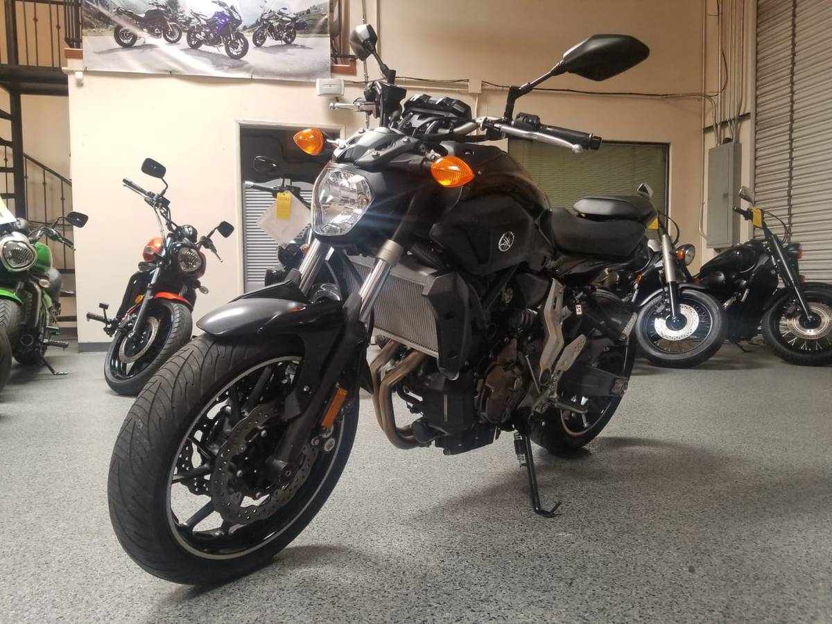 Buy 2016 Yamaha FZ07 FZ-07 - 11000 Miles | AK Motors