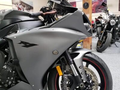 2013 Yamaha R1 Crossplane