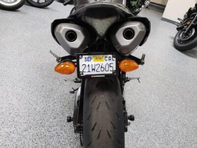 2013 Yamaha R1 Crossplane