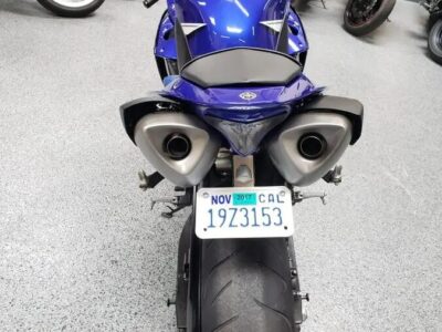 2013 Yamaha R1 Crossplane