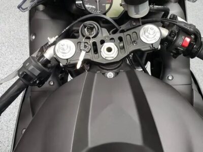 2013 Yamaha R1 Crossplane