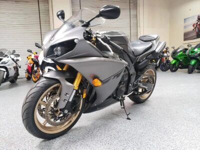 2014 Yamaha R1 Crossplane