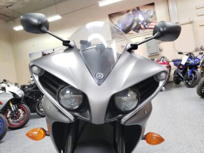 2013 Yamaha R1 Crossplane