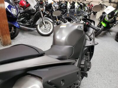 2013 Yamaha R1 Crossplane