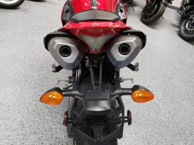 2014 Yamaha R1 Crossplane