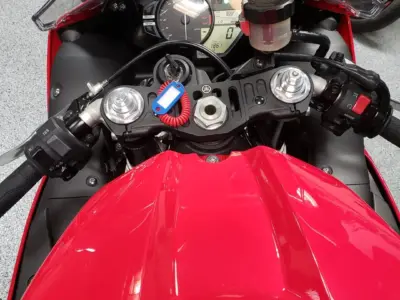 2014 Yamaha R1 Crossplane
