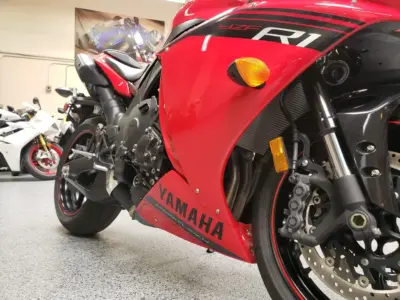 2014 Yamaha R1 Crossplane