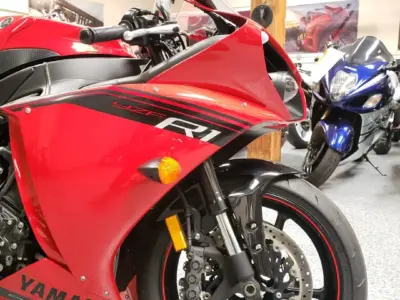 2014 Yamaha R1 Crossplane