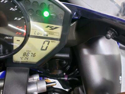 2011 Yamaha R1
