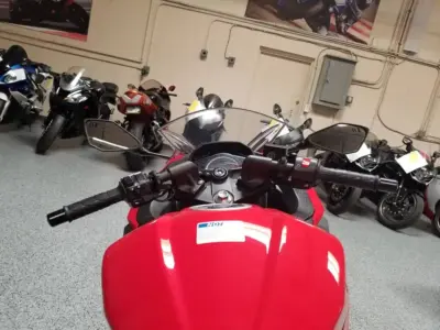 2016 Kawasaki Ninja 300 (50 MILES)