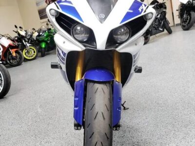 2014 Yamaha R1 Crossplane