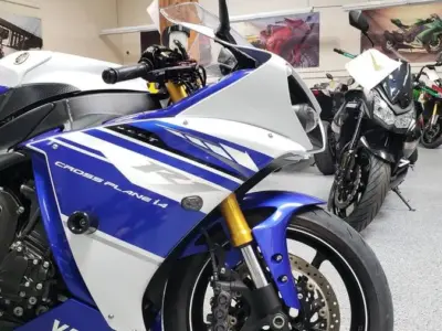 2014 Yamaha R1 Crossplane