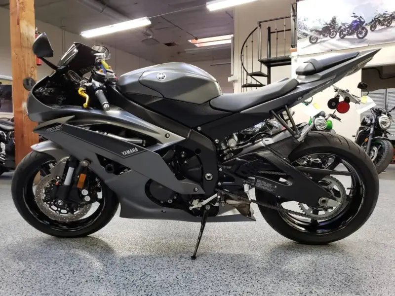 2015 Yamaha R6