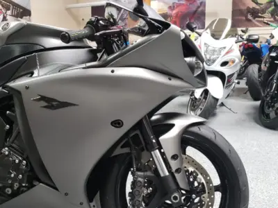 2013 Yamaha R1 Crossplane