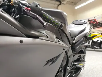 2013 Yamaha R1 Crossplane