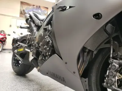 2013 Yamaha R1 Crossplane