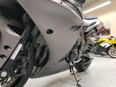 2013 Yamaha R1 Crossplane