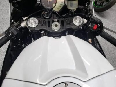 2012 Yamaha R1 RAVEN
