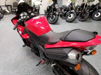 2013 Yamaha R1 Crossplane