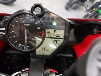 2013 Yamaha R1 Crossplane