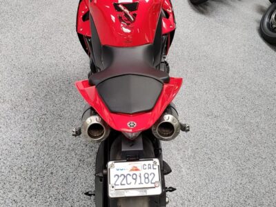 2013 Yamaha R1 Crossplane