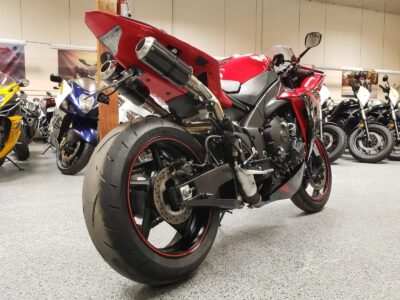 2013 Yamaha R1 Crossplane