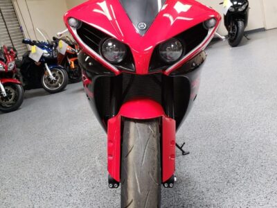 2013 Yamaha R1 Crossplane