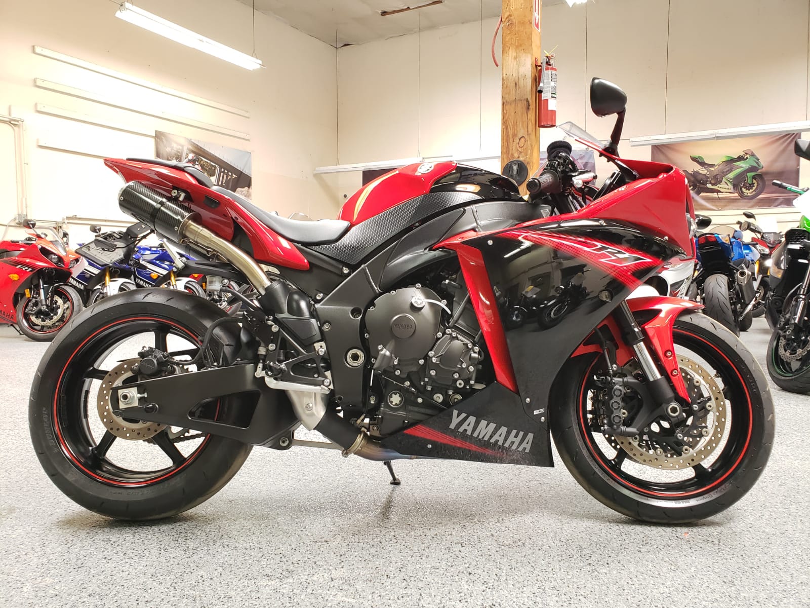 2013 Yamaha R1 Crossplane - AK Motors