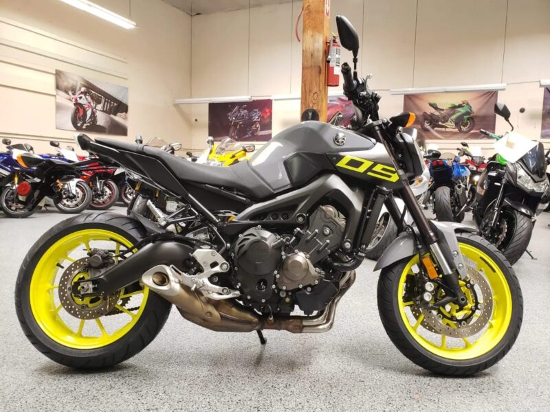 2016 Yamaha FZ09 FZ-09