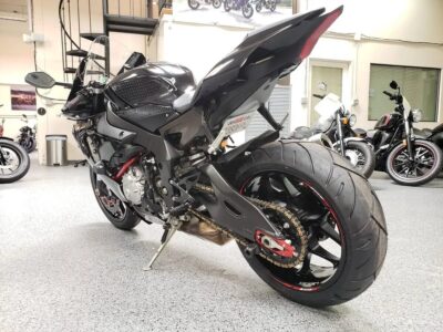 2015 Yamaha R1 RAVEN
