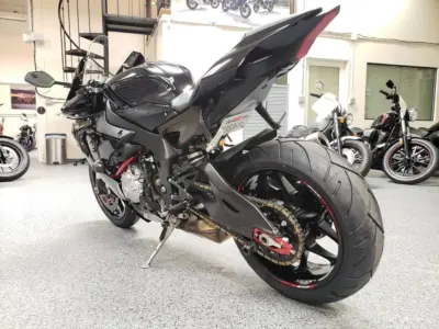 2015 Yamaha R1 RAVEN