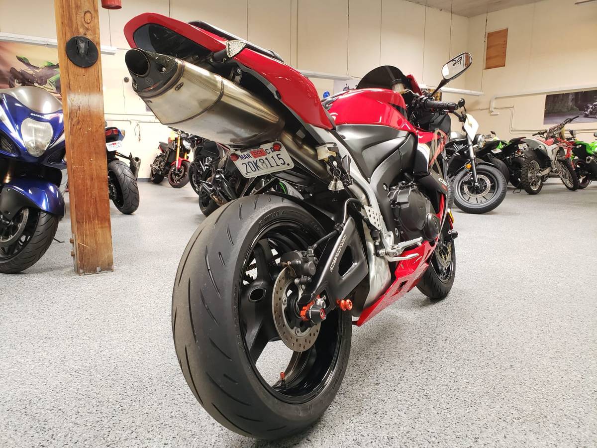 Honda cbr600rr 2008