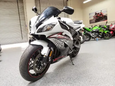 2012 Yamaha R6 RAVEN