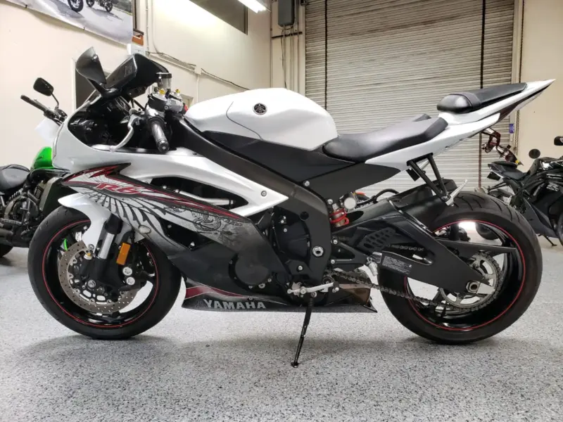 2012 Yamaha R6 RAVEN