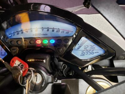 2011  HONDA CB1000R