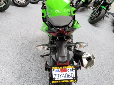 2018 Kawasaki Ninja 400 ABS KRT EDITION